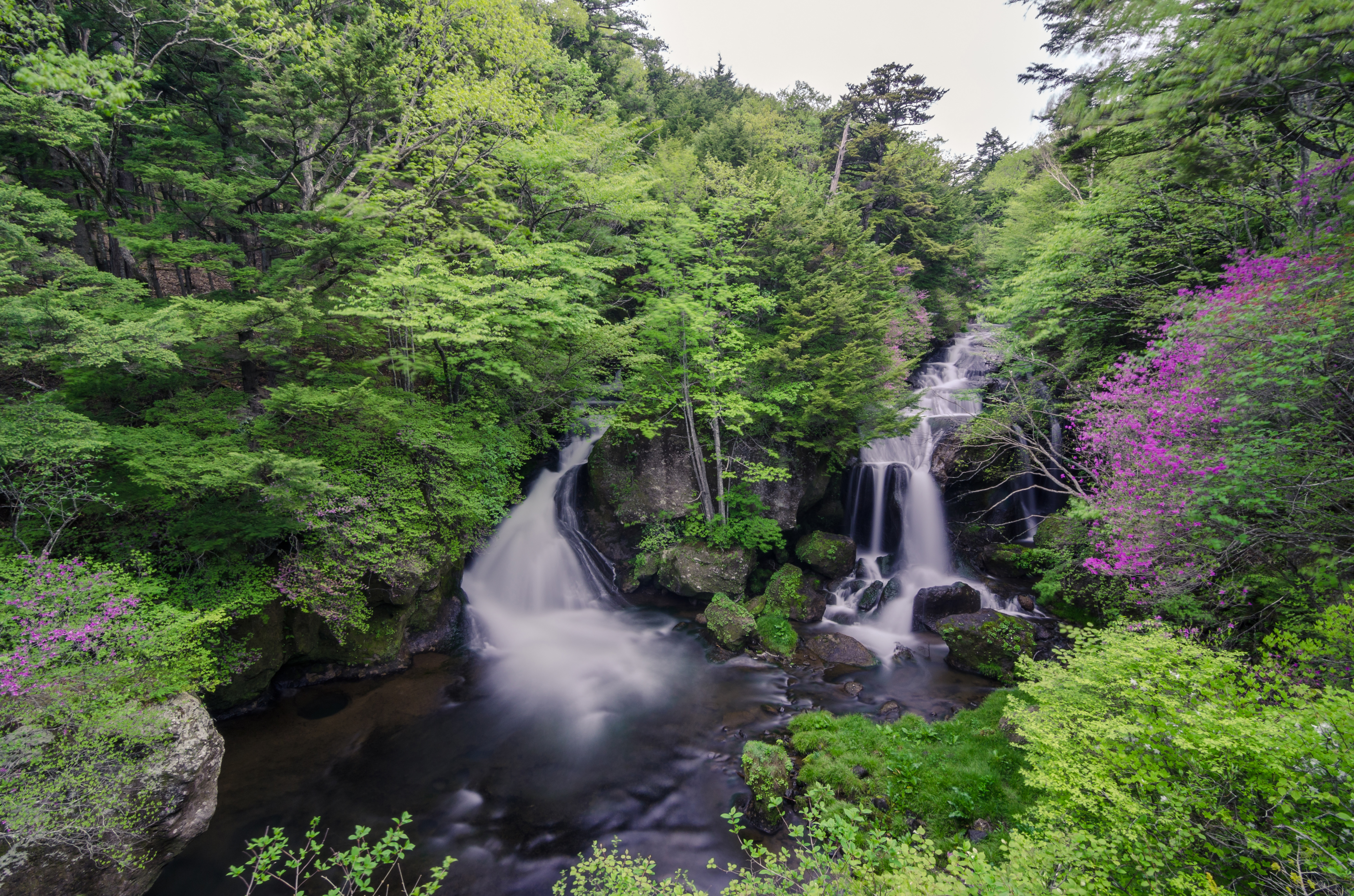 Photo of Ryuzu Falls